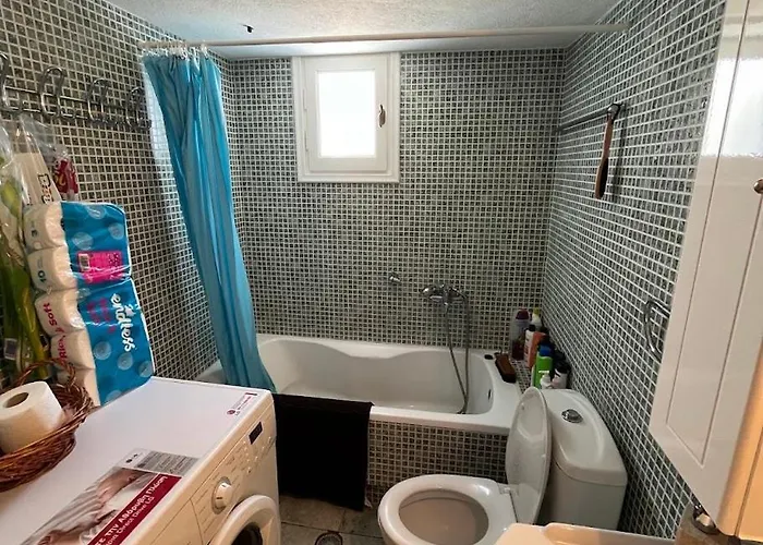 Apartment View House *